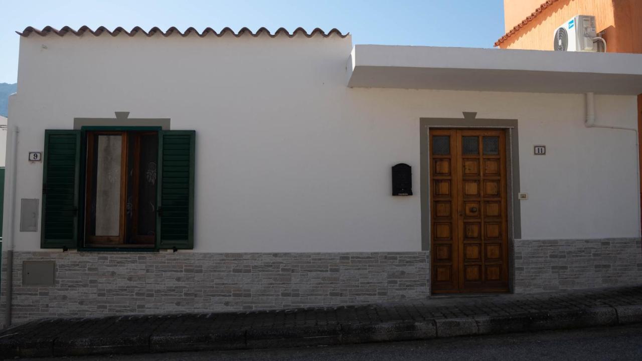 Appartamenti Melograno E Fico Loculi Exterior foto