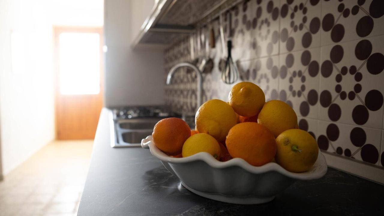 Appartamenti Melograno E Fico Loculi Exterior foto