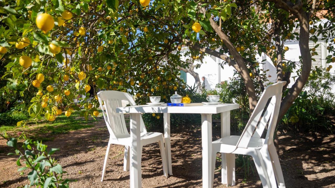 Appartamenti Melograno E Fico Loculi Exterior foto