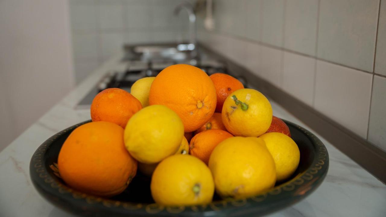 Appartamenti Melograno E Fico Loculi Exterior foto